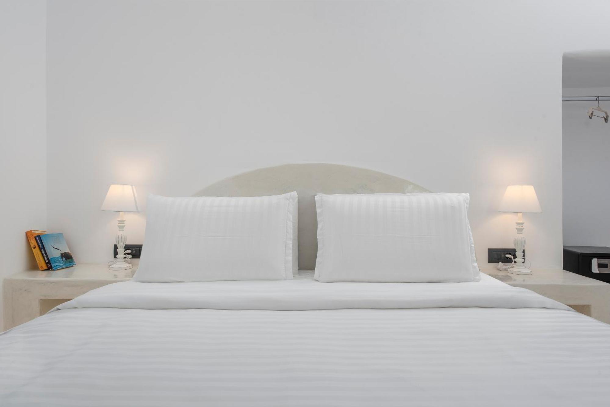 Sole D'Oro Luxury Suites 이아 객실 사진
