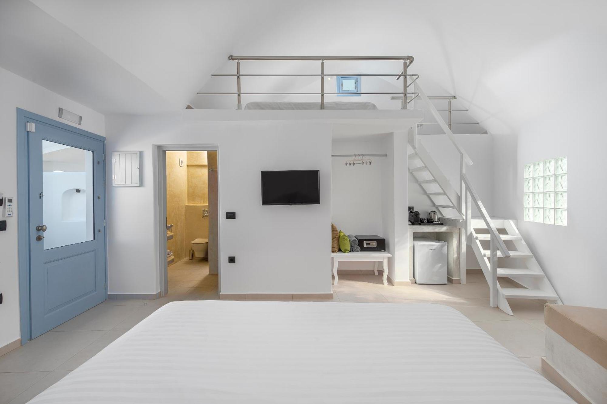 Sole D'Oro Luxury Suites 이아 객실 사진