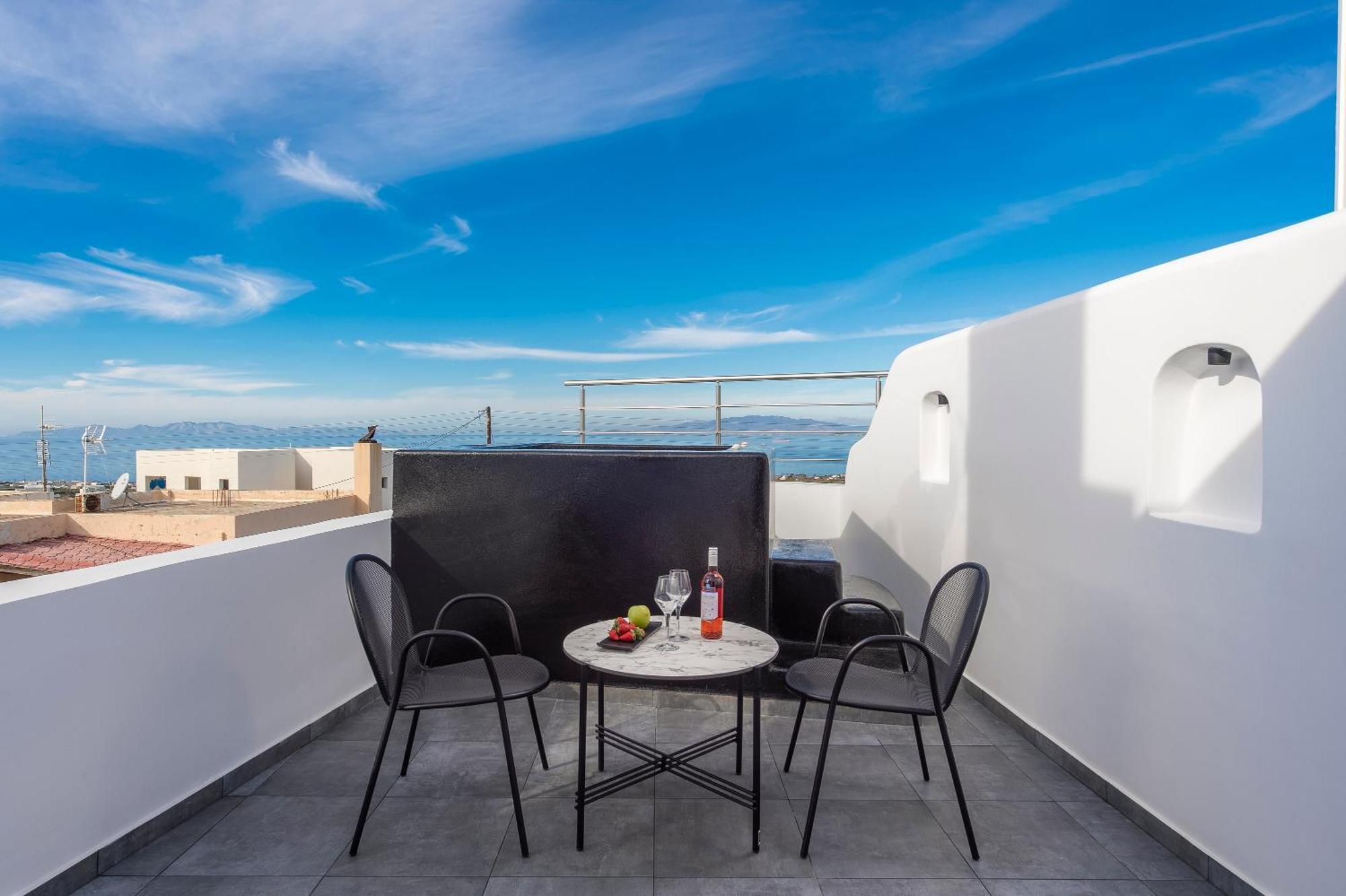 Sole D'Oro Luxury Suites 이아 객실 사진